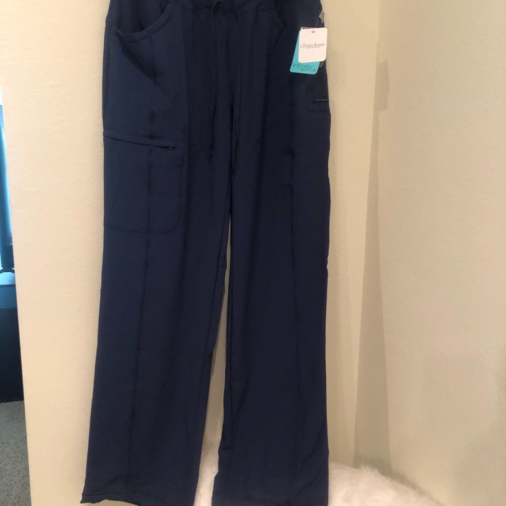 Cherokee pants scrub
